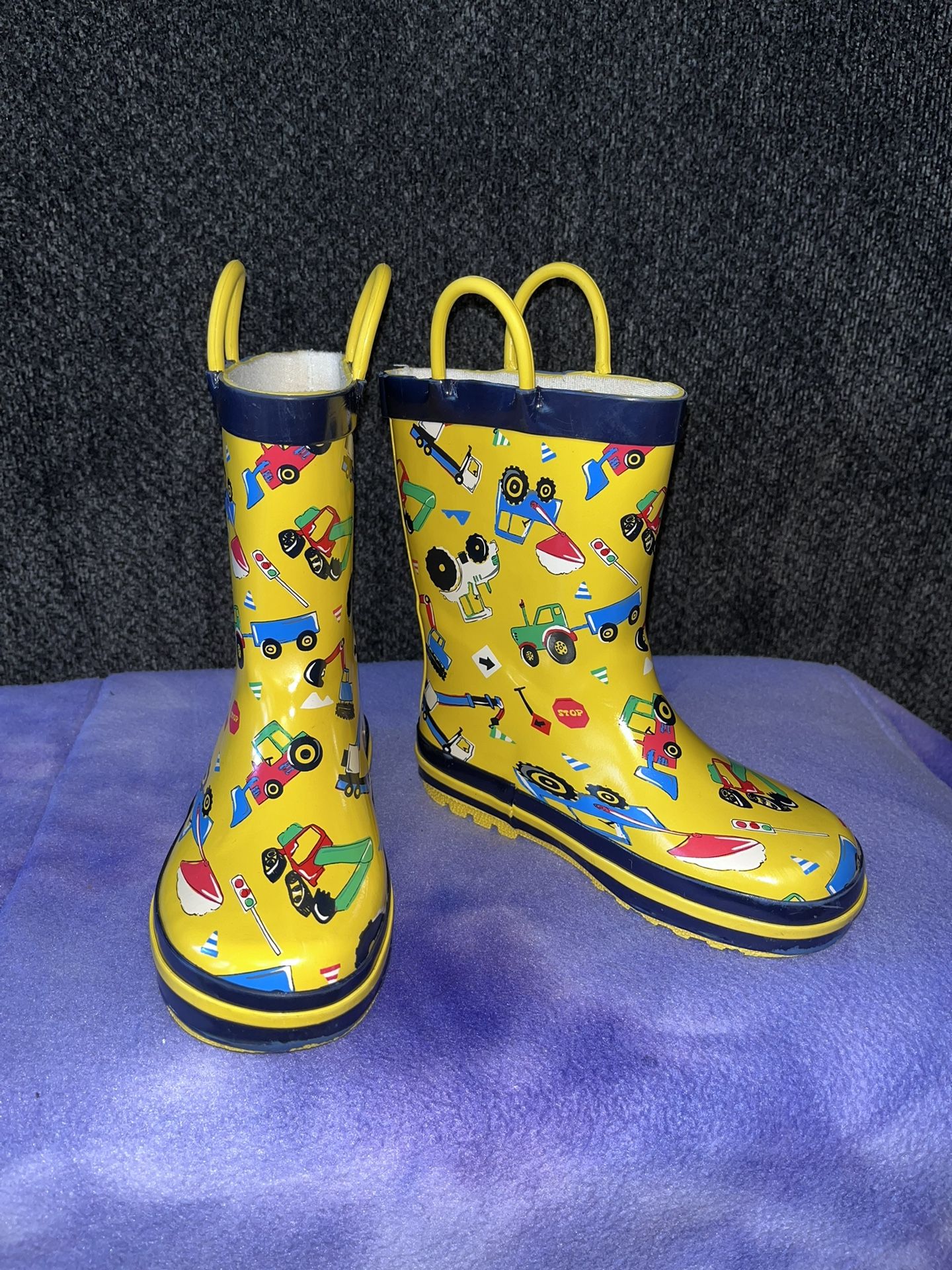 Kids’ Yellow Rain Boots Size 10M