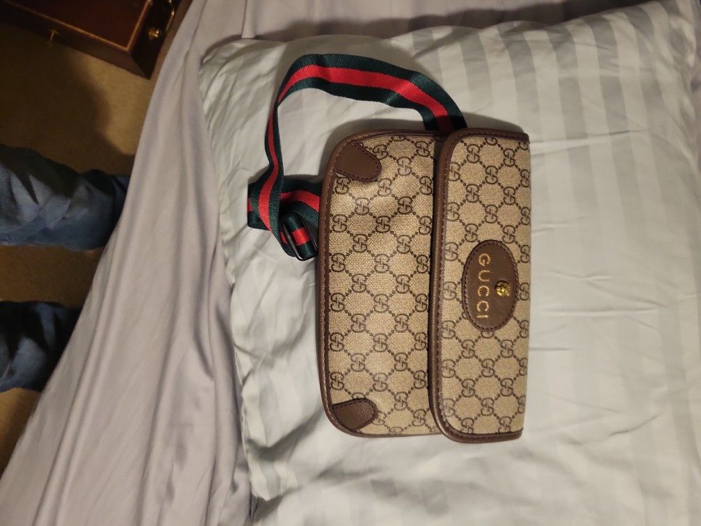 Gucci Purse 