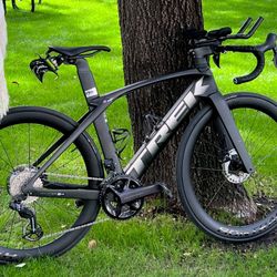 SLR 7 Madone 2022 Size 52