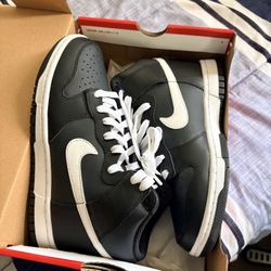 Nike Dunk High Black Panda