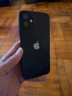 iPhone 12  Unlocked 64gb
