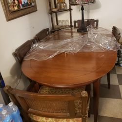 Antique Dining Room Table With 6 Chairs
