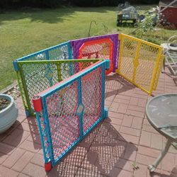 Portable Play Yard