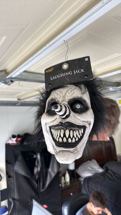 Laughing jack mask