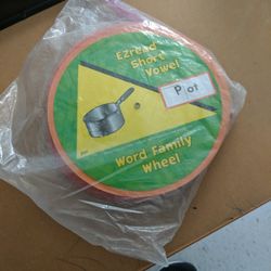 Word Family Easy Wheel Readers