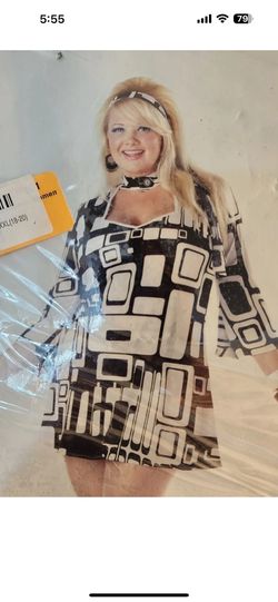 70's Groovy Chick Blk/Wht Geometric Print Costume Dress
