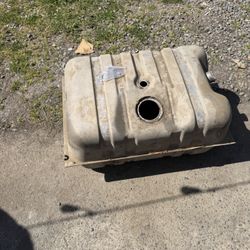 1991 Ford Bronco gas Tank 
