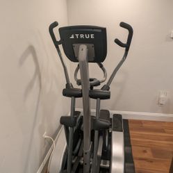 True Fitness M50 Elliptical (Credit Cards Accepted)