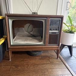 Vintage Tv