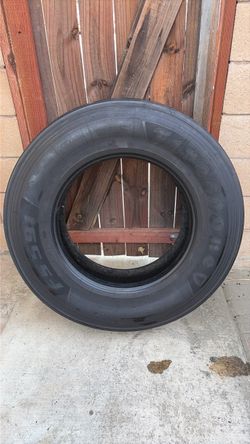 Firestone steer tire (1 )