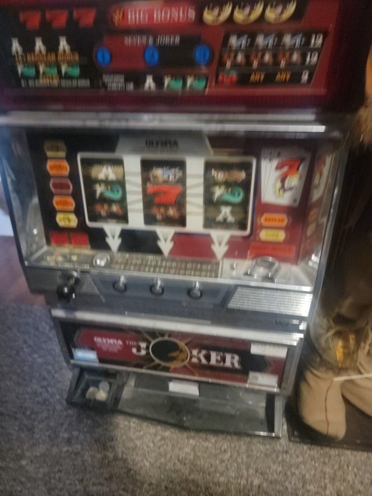 The Joker By Olympia Slot Machine