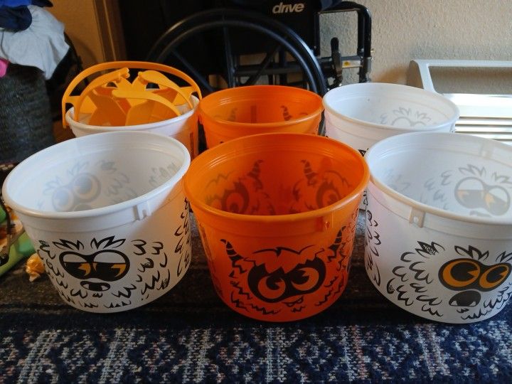 (6) MCDONALD'S 🍟   🎃BOO BUCKETS🎃