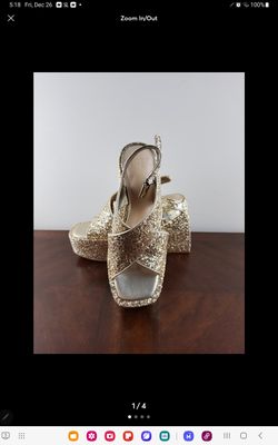Gianni Bini Gold Glitter Platform Sandals Size 9
