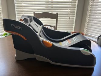 Chicco KeyFit/KeyFit 30 Infant Car Seat Base