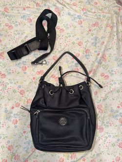 Tory burch