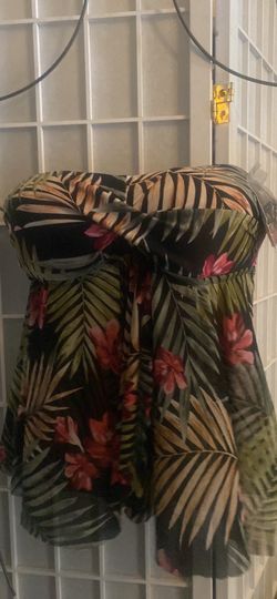Swim top size S