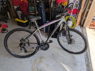 Nishiki Women's Mountain Bike