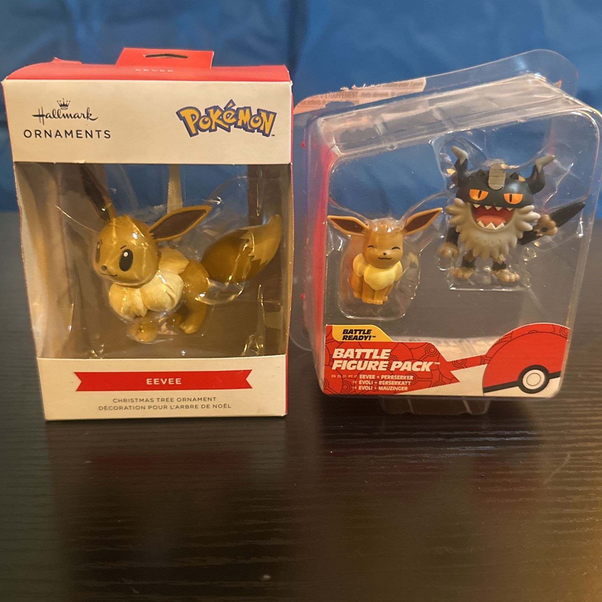 Pokémon Hallmark Ornaments EEVEE& Battle Figure Pack