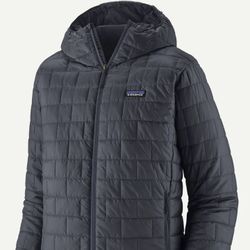 New PATAGONIA Men's Size XL,   Nano Puff Insulated Hoody 