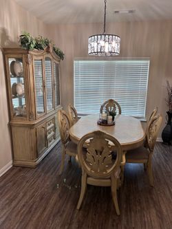 Dining Room Set with Cabinet