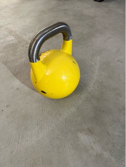 8KG Competition Kettlebell