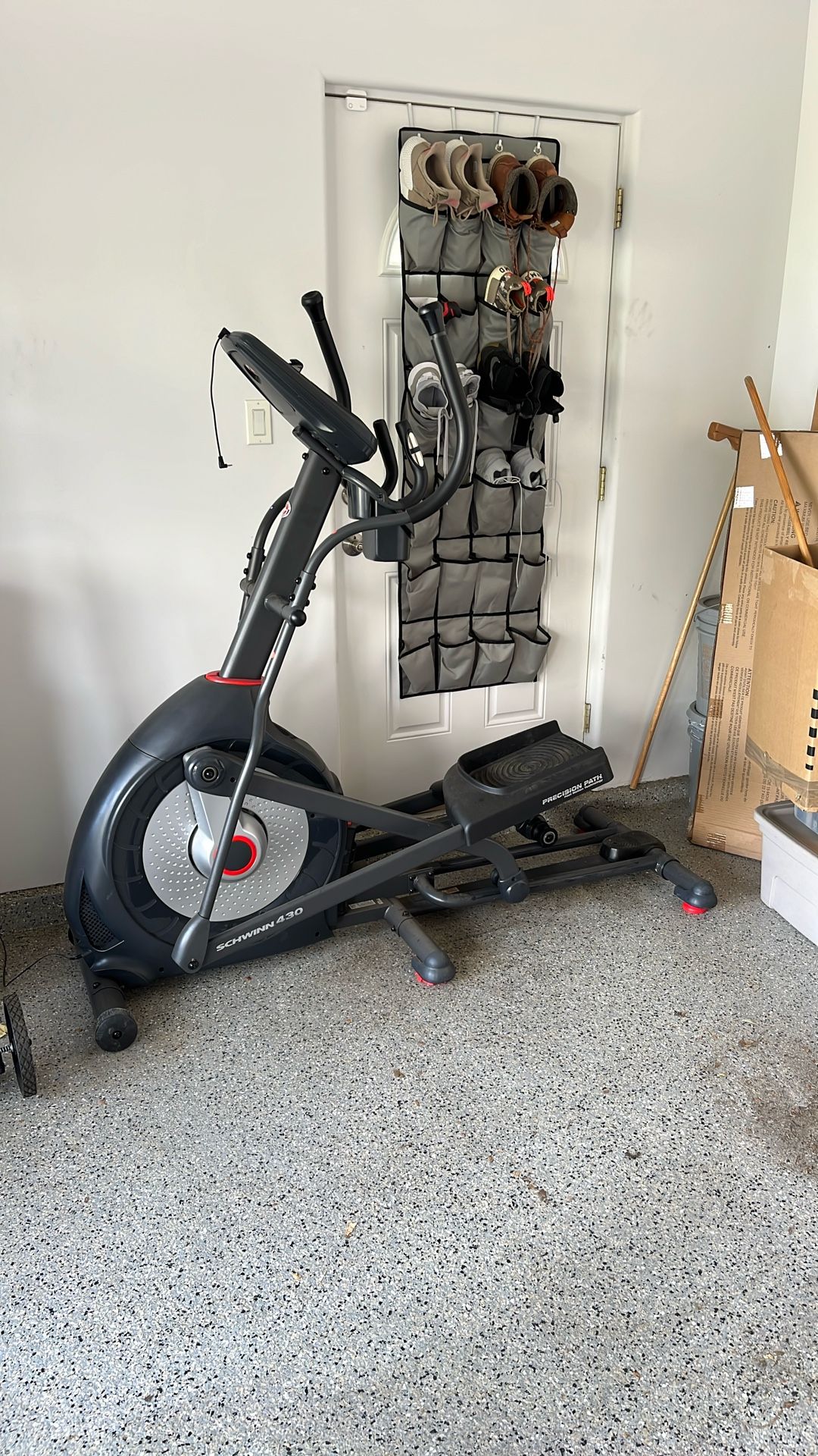 Schwinn 430 Elliptical