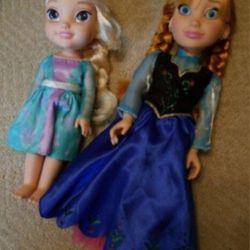 DISNEY DOLLS