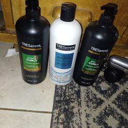 Tresemme Shampoo And Conditioner I Have 5 Dial Handsoapa With This Bundle For 5 Dollars All For 20 Dollars 