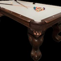 Grand Pool Table