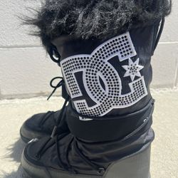 DC Chalet Winter Snow boots 2.0 Women’s Black Faux fur Rhinestone Y2K Vintage 