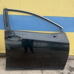 2018-2021 HONDA CLARITY FRONT PASSENGER SIDE DOOR SHELL 