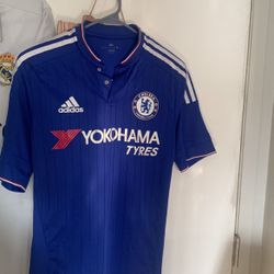 Chelsea FC jersey (Men’s small)