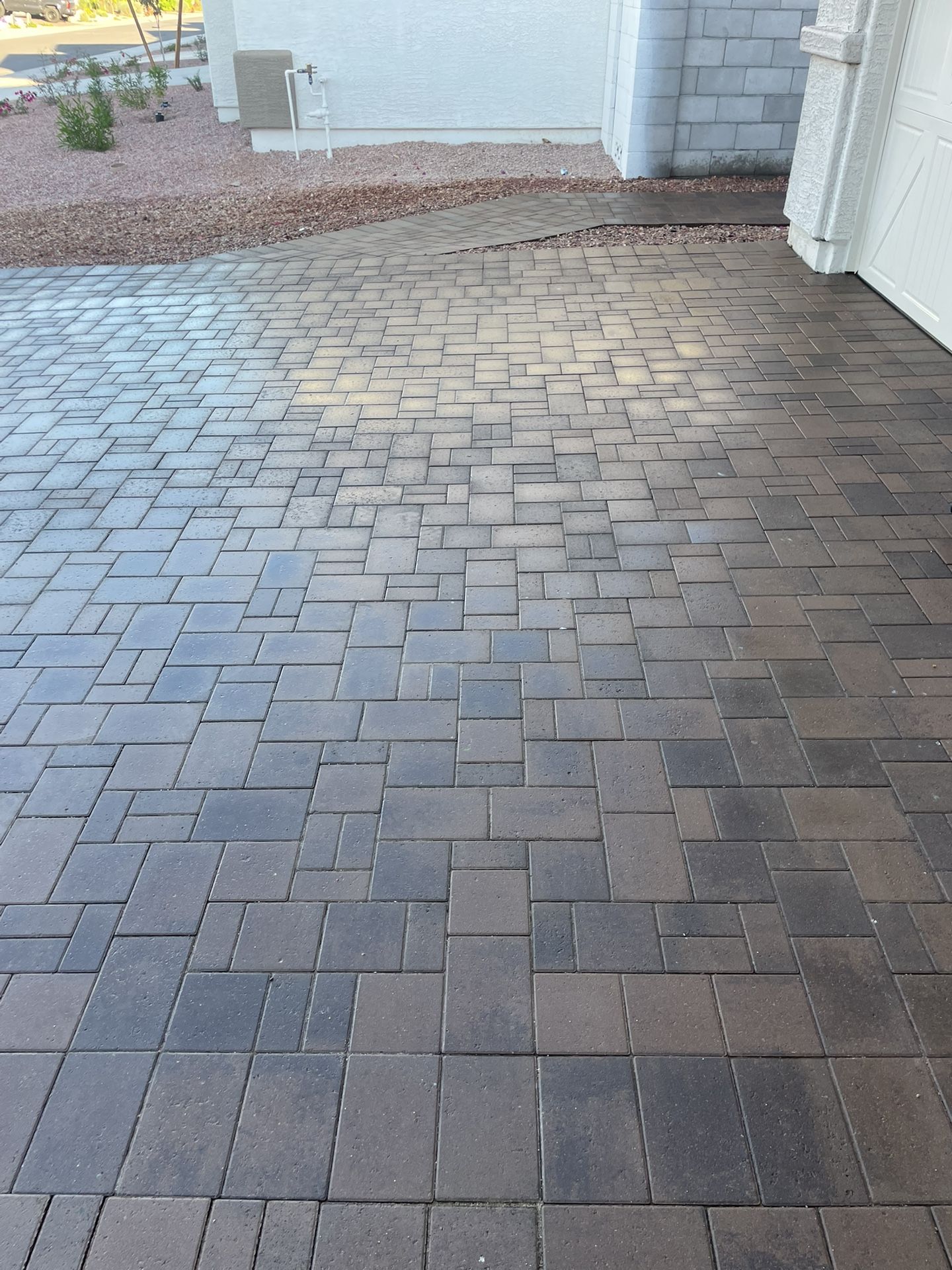 Pavers Turf Travertine