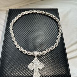 Chain With Cross