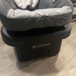 BabyTrend Infant Car Seat With Base