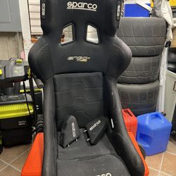Sparco Ergo II (Large) Halo Racing Seat - Expired