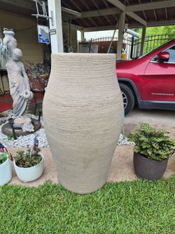 Nice Used Large 65 gallon Rain Barrel.