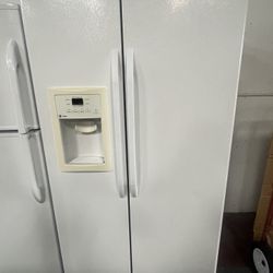 Refrigerator GE 36”