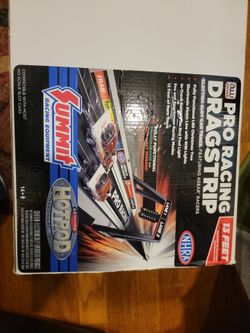 NHRA SLOT CAR DRAG STRIP