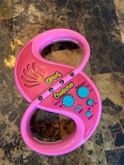 Give connection music toy