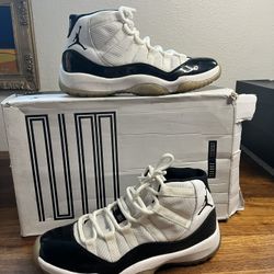Jordan 11 Concord 