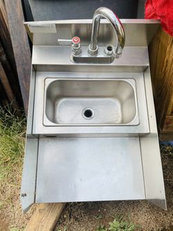 Small Sink 
