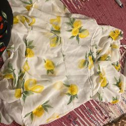 White N Yellow Dress 7.50$