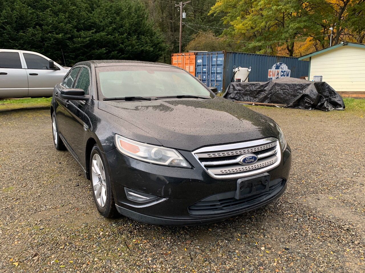 2010 Ford Taurus