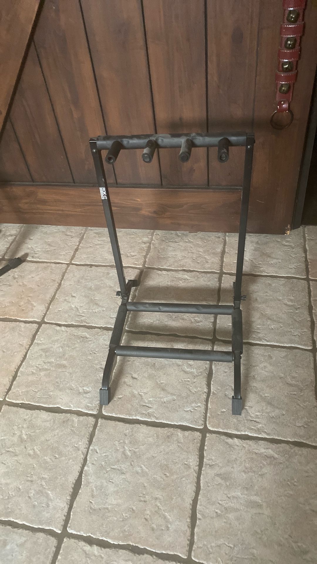 3 Guitar Stand
