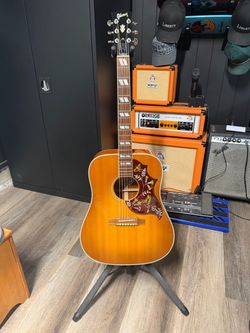 2016 Gibson Hummingbird