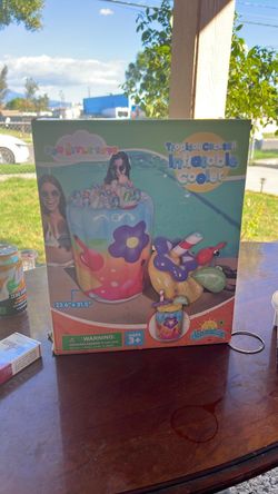 Inflatable cooler