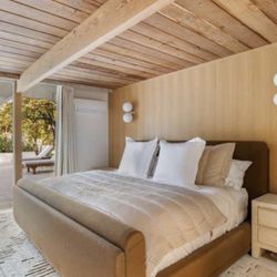 RH King Size MATTEO FABRIC PANEL BED WITH FOOTBOARD