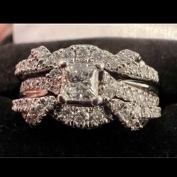 Engagement Rind With Enhancer Band