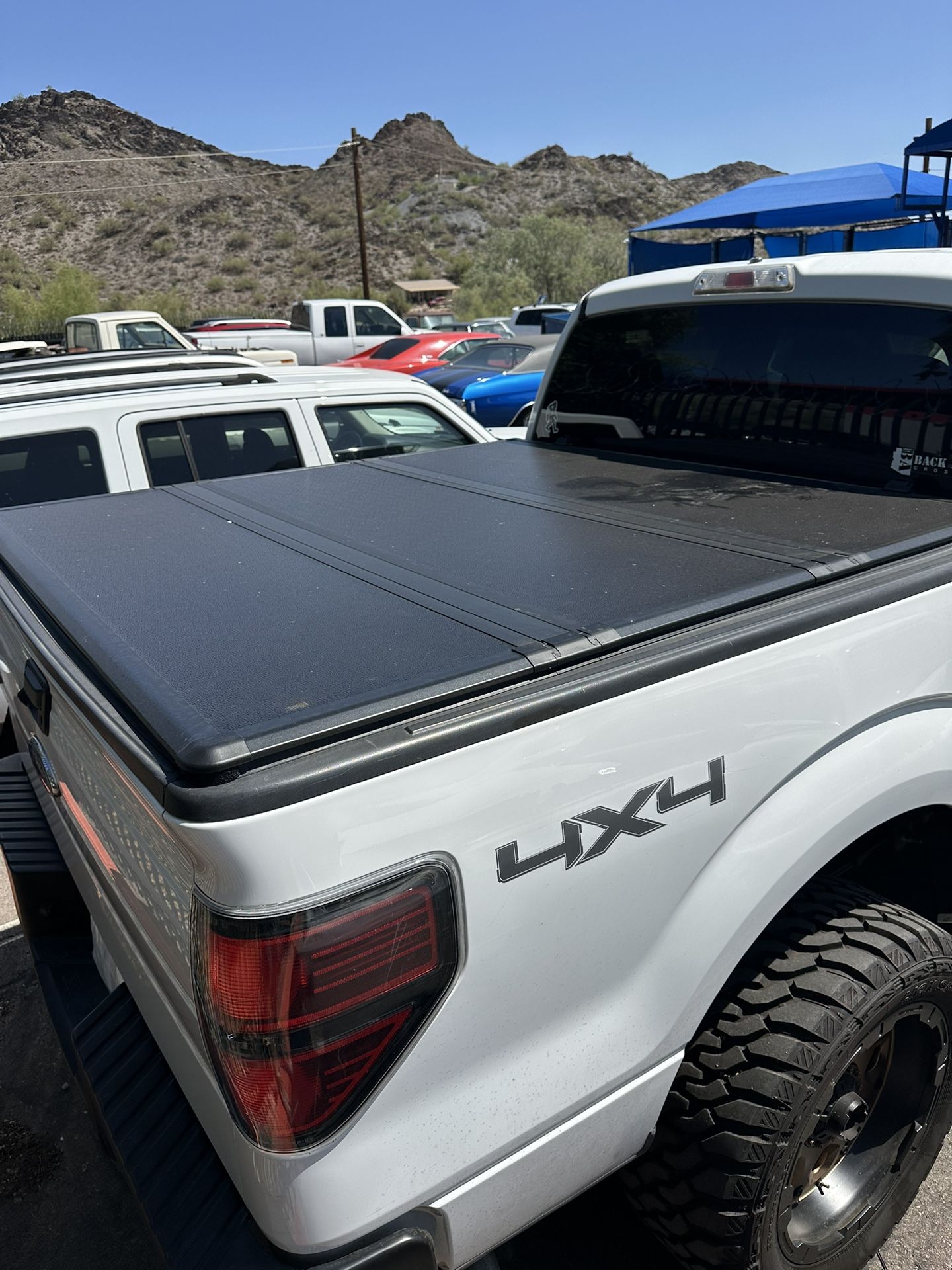 Hard Tri-Fold Bed Cover Ford F150 Fits 04-14